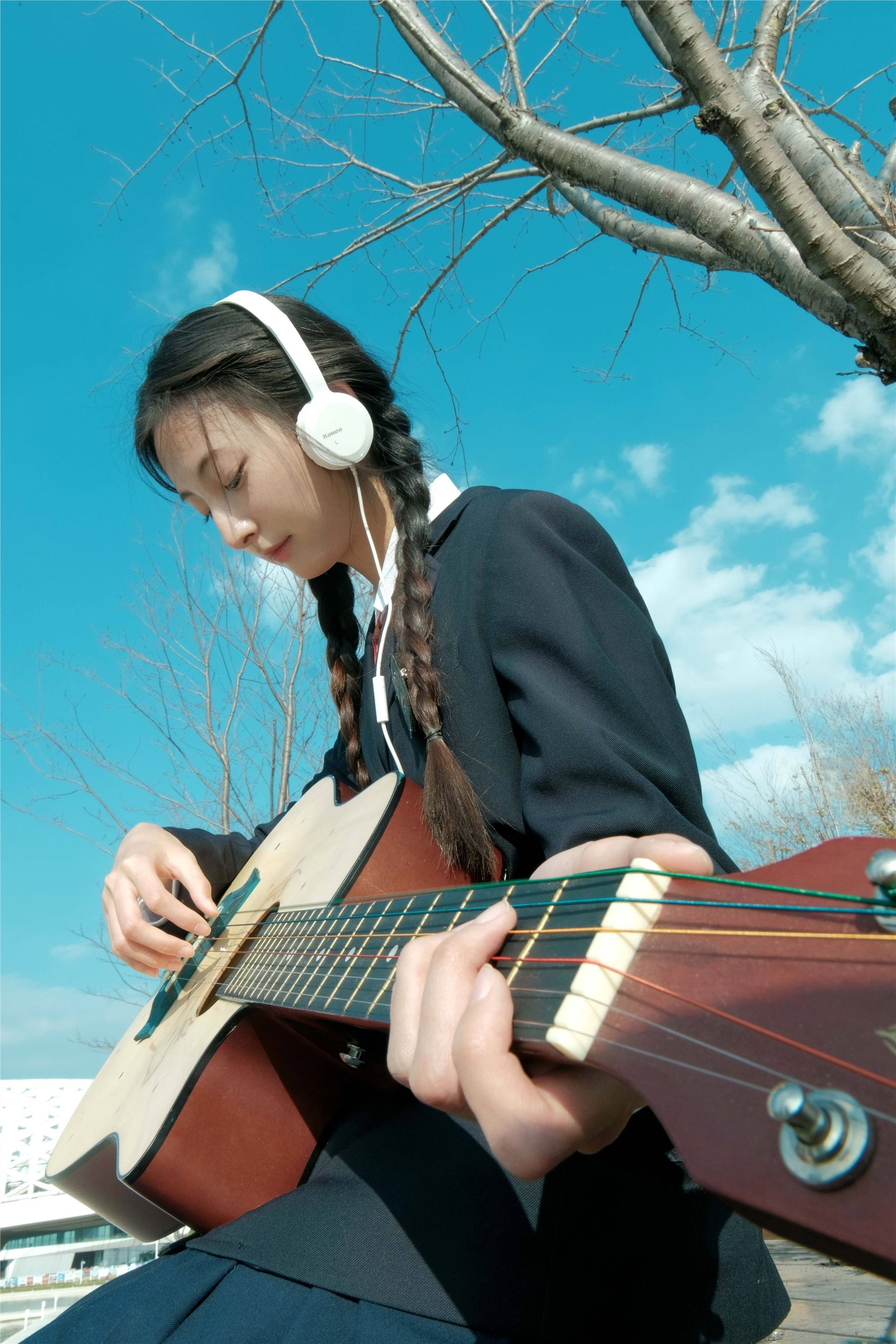 YITUYU艺图语 2025.01.22 与蓝天同频 小米香猪八宝粥